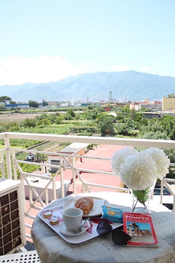 Vesuview Guest House Near The Ruins Pompei Exterior photo